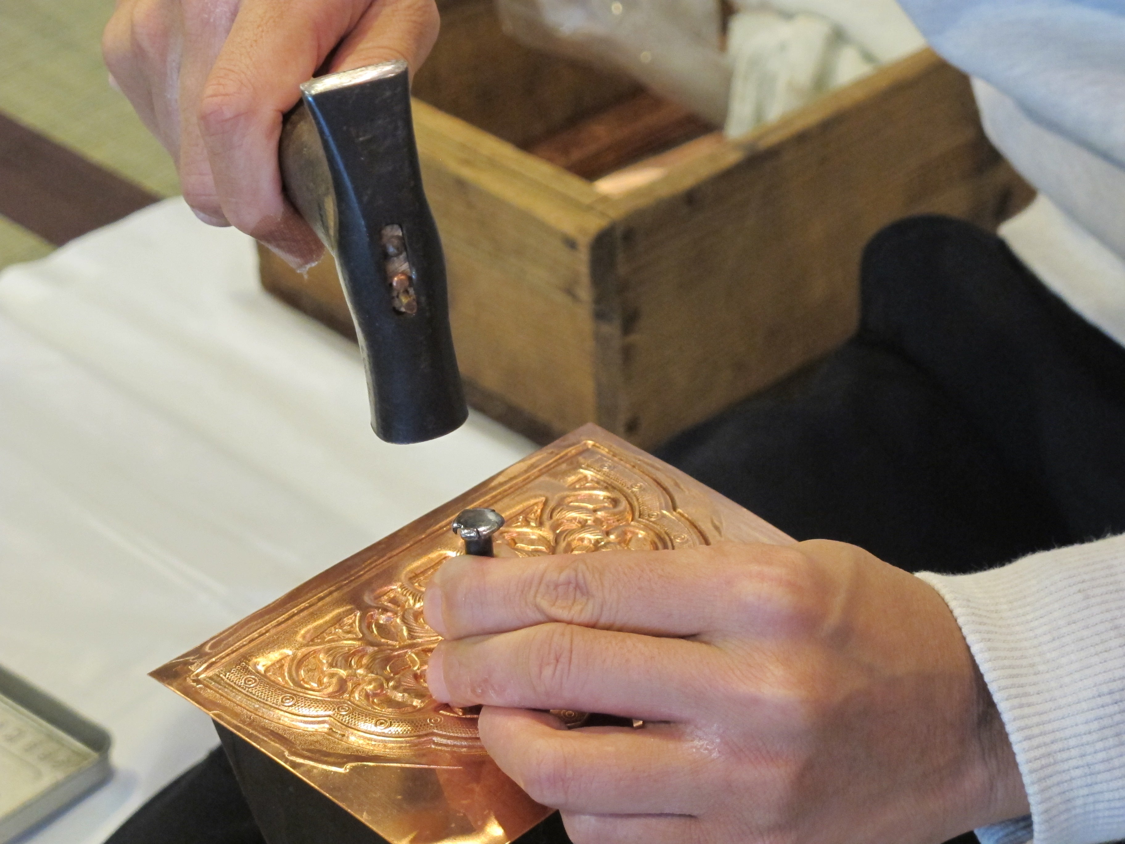 京都　金属工芸　竹形　銅製　手打ち　水差し　未使用品 京都 金属工芸 竹形 銅製 手打ち 水差し 未使用品