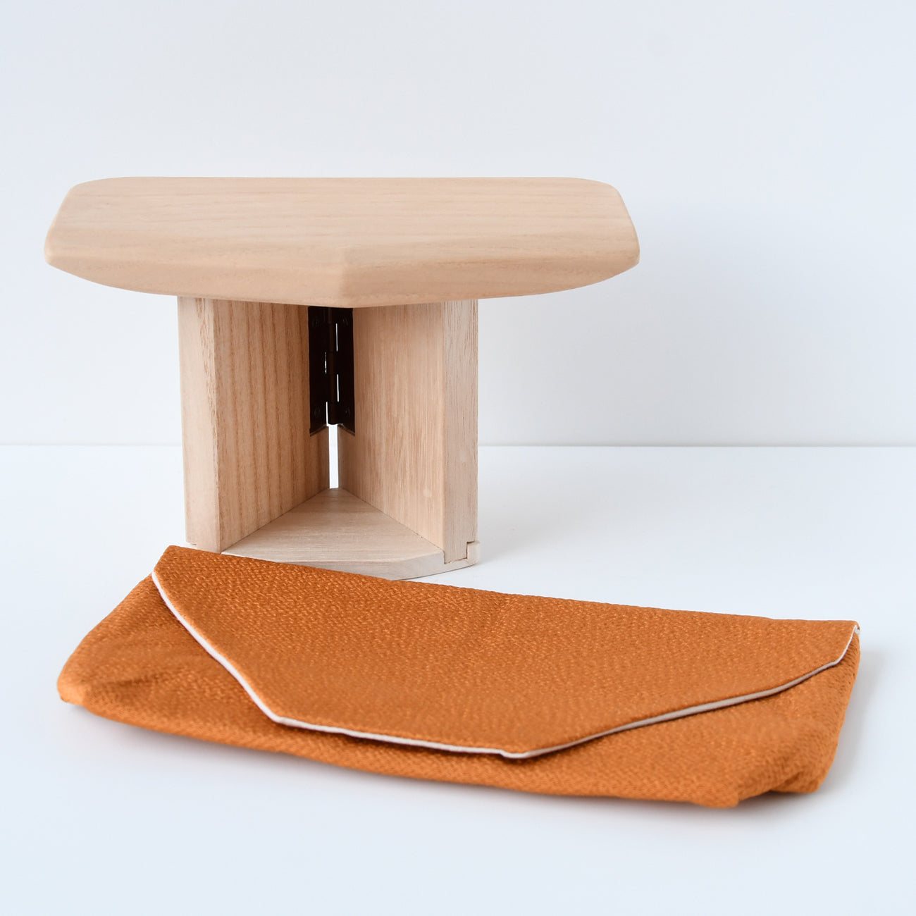 Portable Seiza stool M size / no.0051-m | Kyoto Japanese