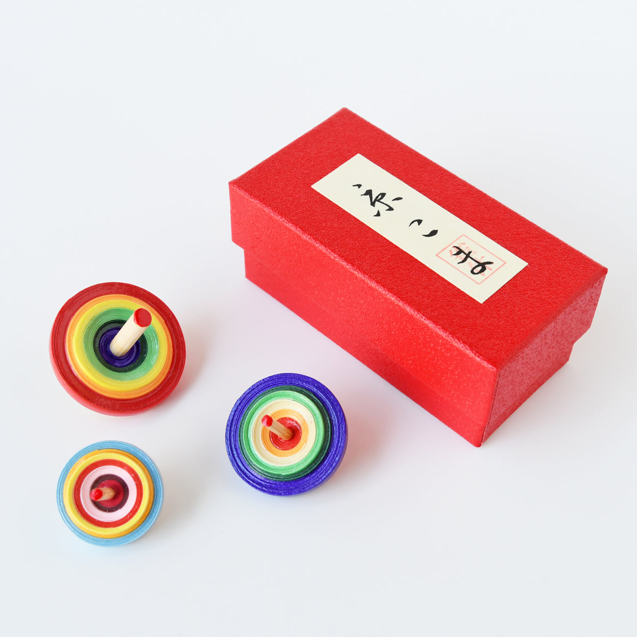 色鮮やかな三種の京こまをセットにした 三種/箱入り / no.0131 – MOCAD