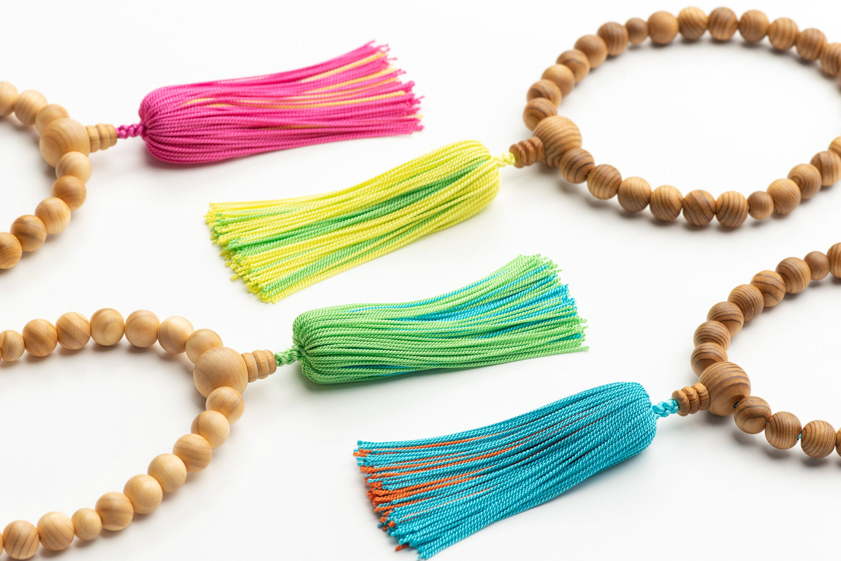 JUZU+HIGHLIGHT（（じゅずぷらすハイライト）全4色 数珠・念珠 / no