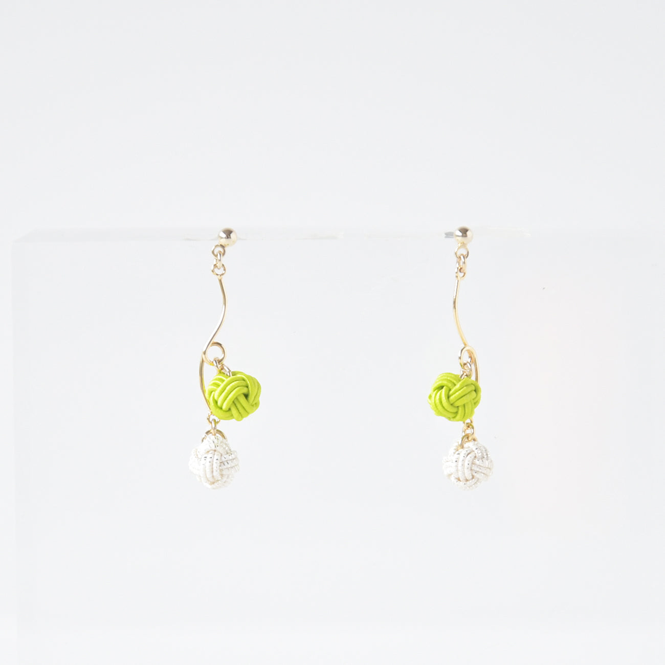 水引 玉結びピアス 全5色 / no.1926 – MOCAD ONLINE SHOP
