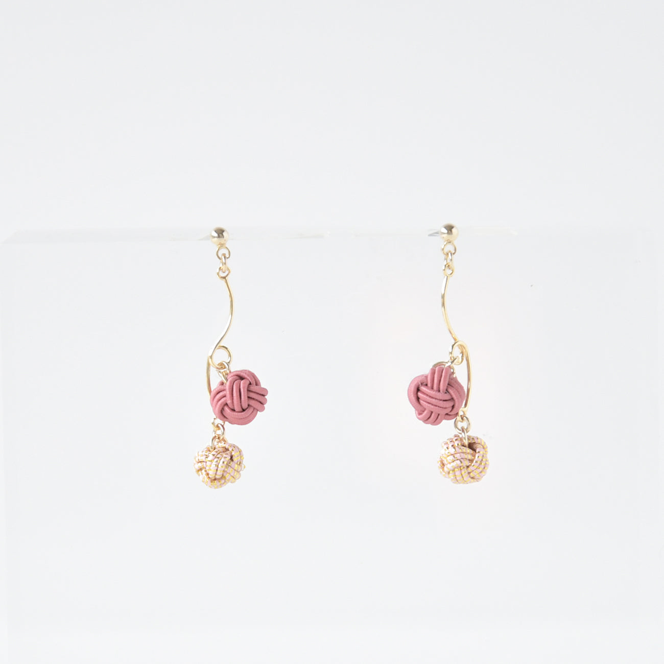 水引 玉結びピアス 全5色 / no.1926 – MOCAD ONLINE SHOP