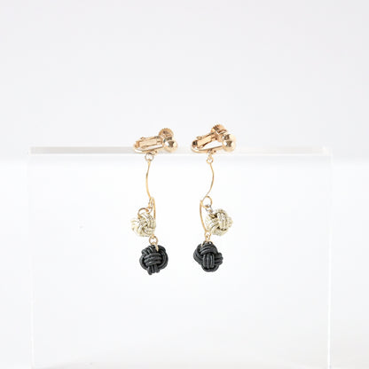 水引 玉結びイヤリング 黒