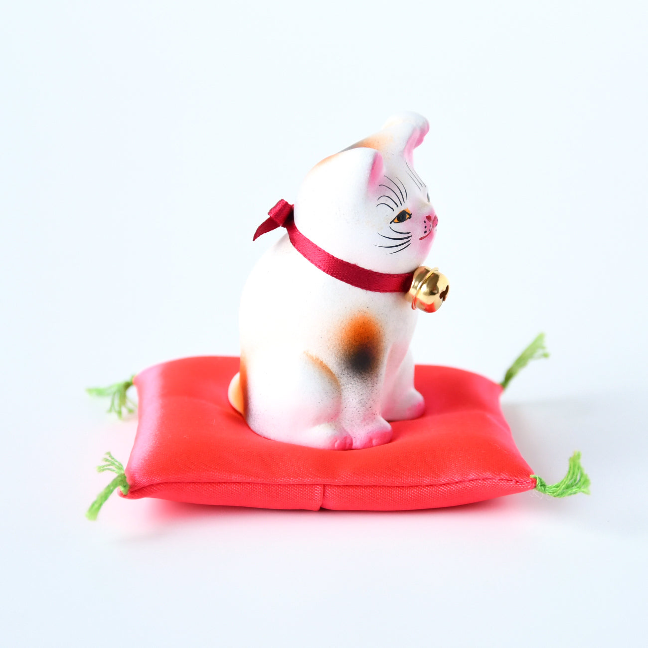 招き猫 豆 / 小田人形 | 京都の伝統工芸品の通販サイト – MOCAD ONLINE