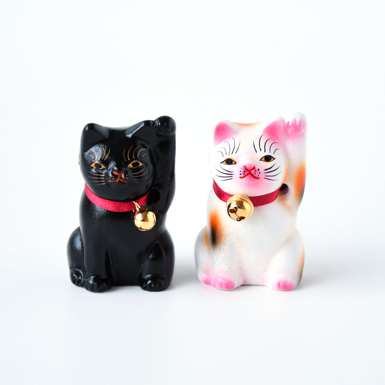 招き猫 豆 / 小田人形 | 京都の伝統工芸品の通販サイト – MOCAD ONLINE