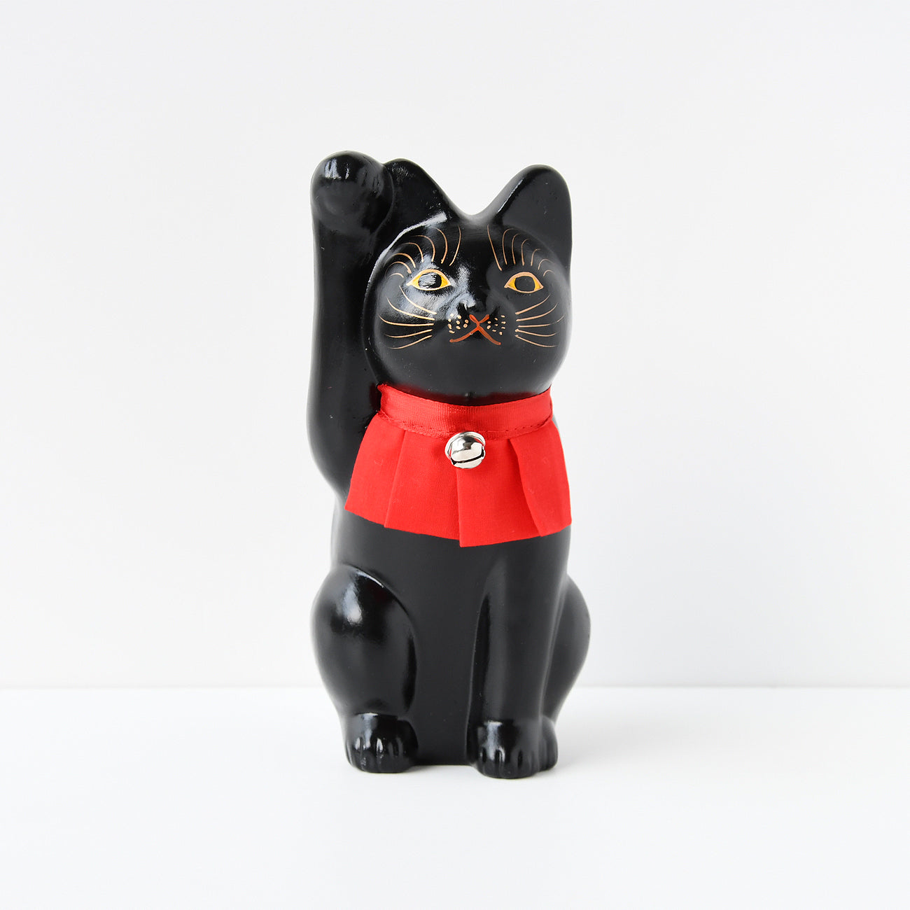 招き猫 6.5寸 / 小田人形 – MOCAD ONLINE SHOP