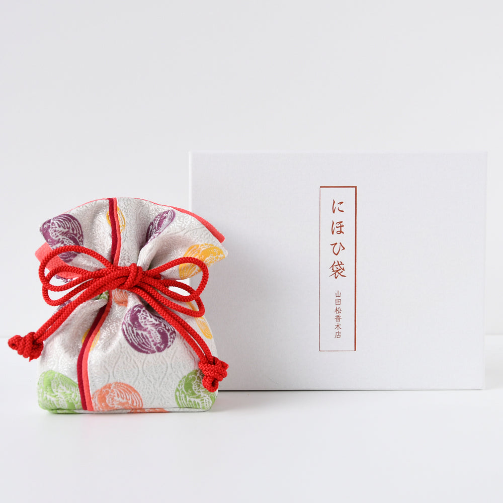 山田松香木店 | Kyoto Japanese Traditional Crafts Online Store