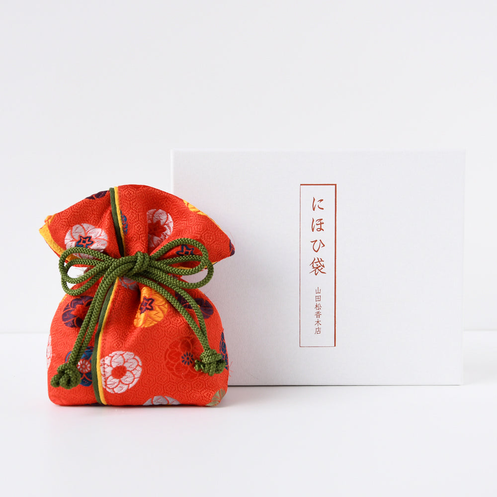 山田松香木店 | Kyoto Japanese Traditional Crafts Online Store