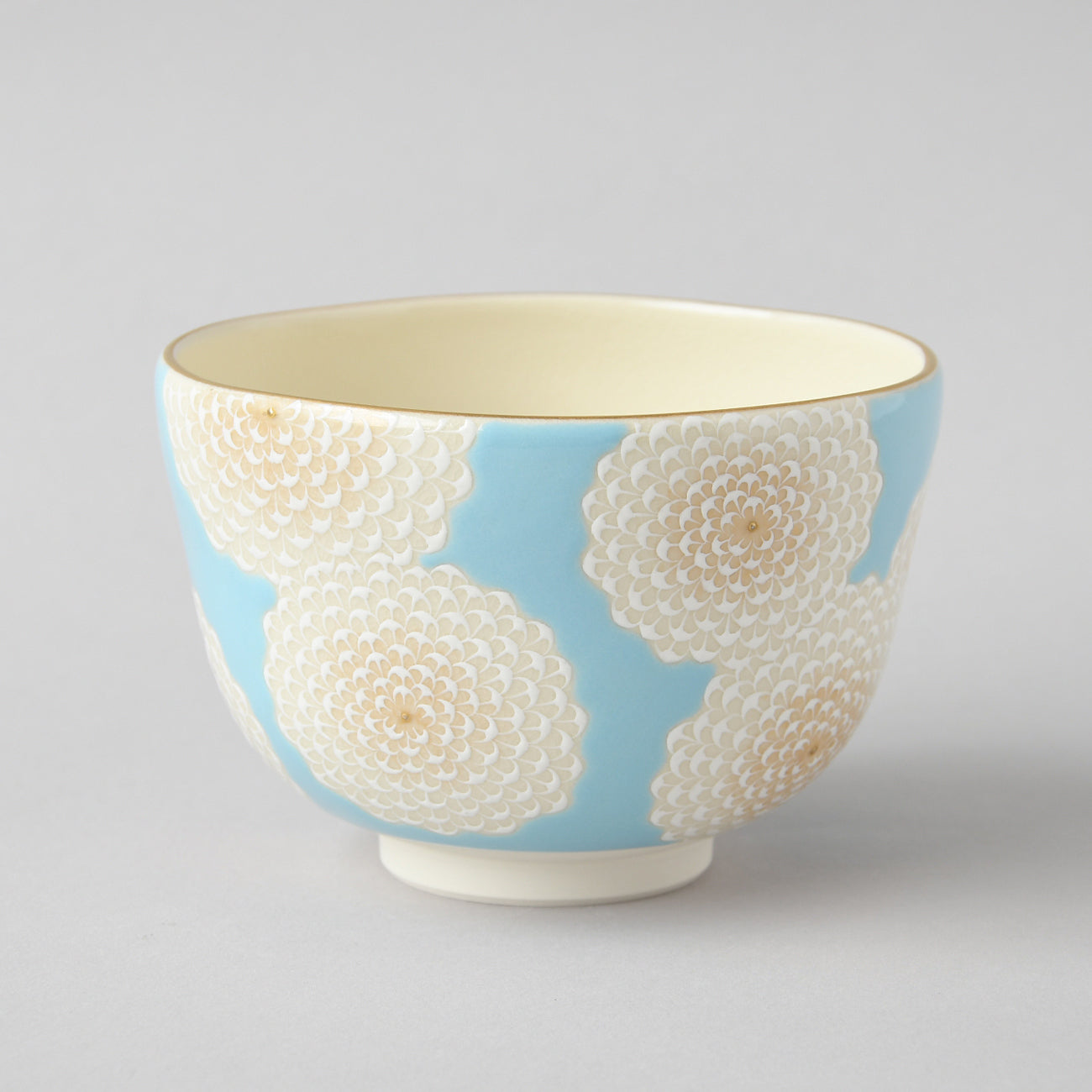 白菊蒼穹茶盌 / no.2634 | 京都の伝統工芸品の通販サイト – MOCAD 