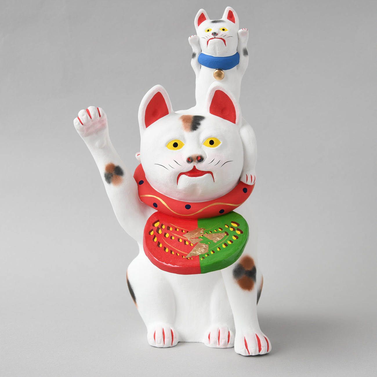 伏見人形 二匹猫 | 京都の伝統工芸品の通販サイト – MOCAD ONLINE SHOP