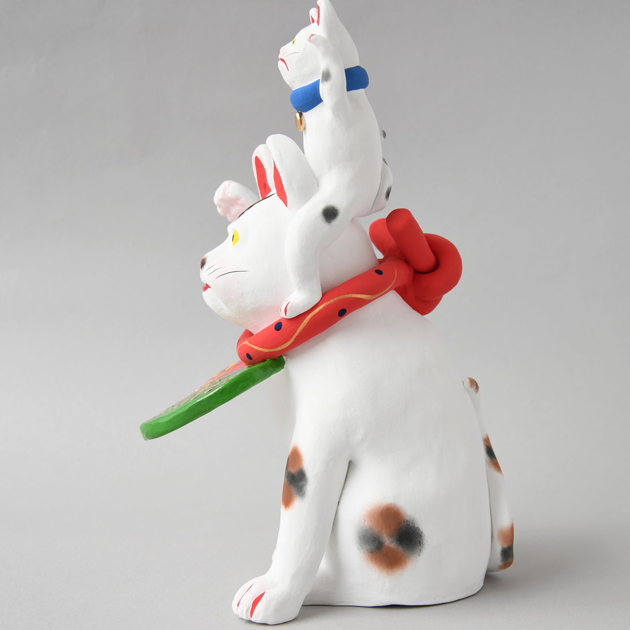 伏見人形 二匹猫 | 京都の伝統工芸品の通販サイト – MOCAD ONLINE SHOP