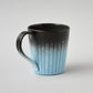 釉泥彩マグカップ 黒×青