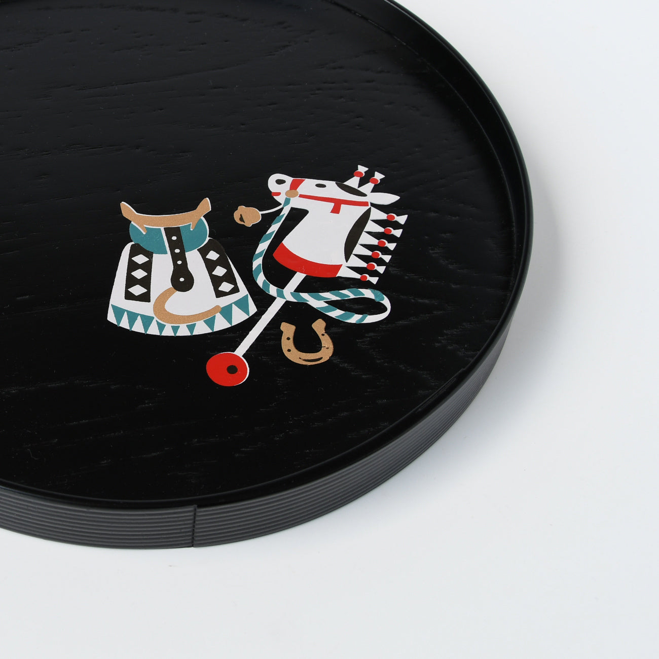 干支 丸盆7寸黒 午 吉福招来 春駒 / no.3350 | 京都の伝統工芸品の通販