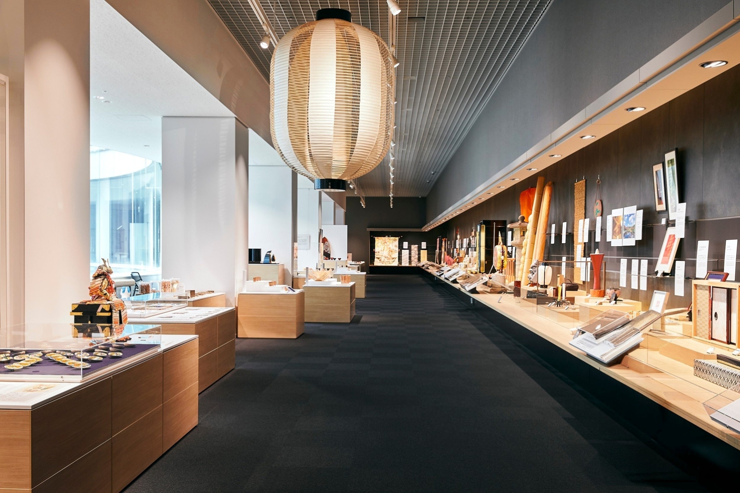 京都伝統産業ミュージアム展示場