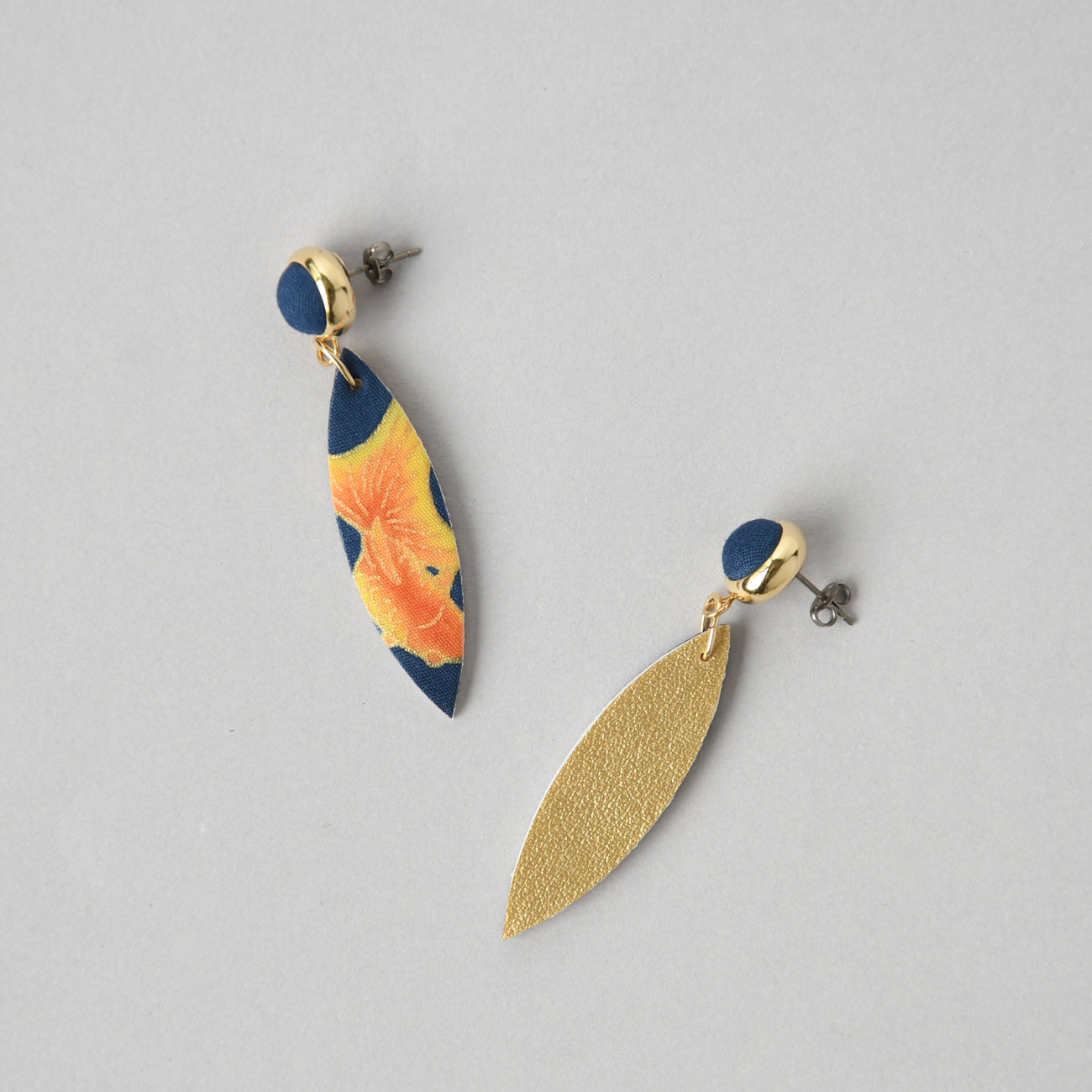 【476】金魚のイヤリング／ピアス 手描友禅 金魚に睡蓮 ピアス / no.3514 | 京都の伝統工芸品の通販