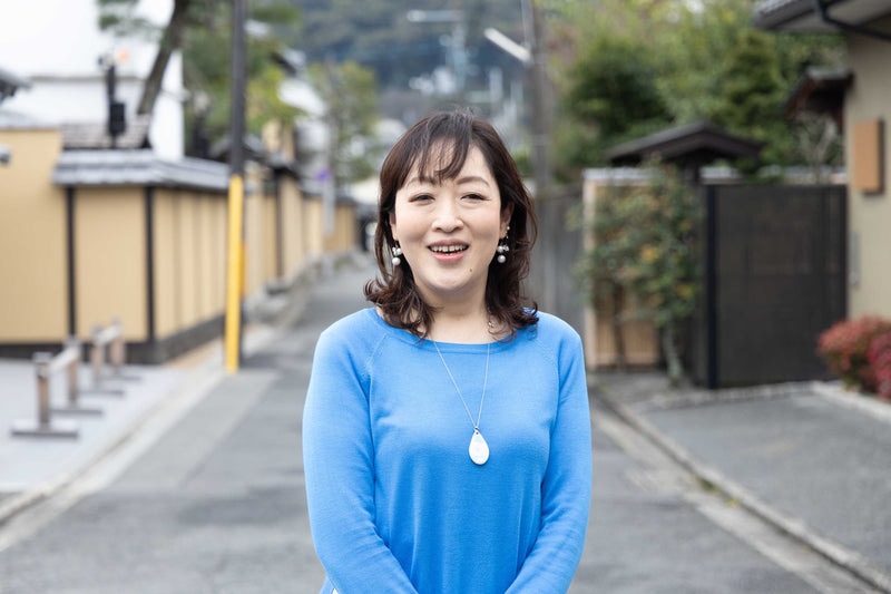 絵付師・上坂 妙さん（雅号 善妙）