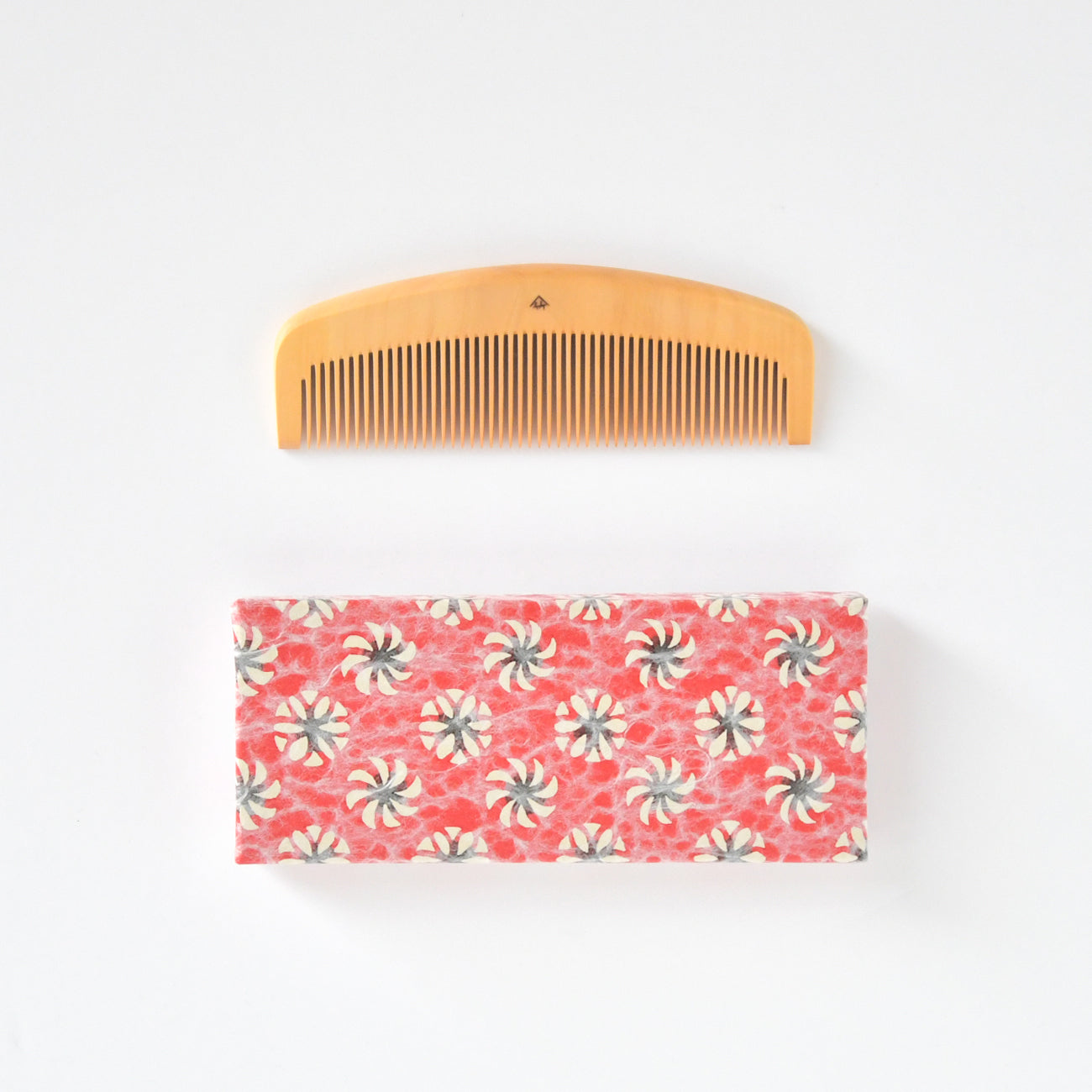 つげ櫛 4寸ときぐし（細歯） – MOCAD ONLINE SHOP