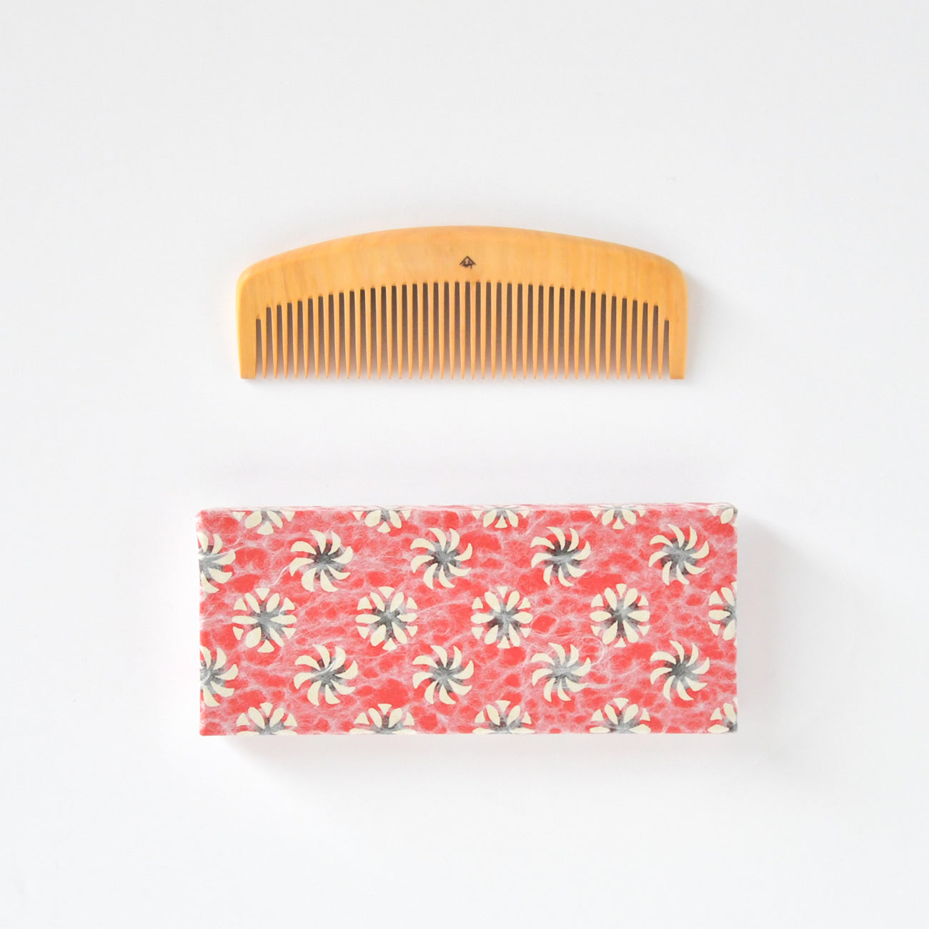 つげ櫛 4寸ときぐし（中荒歯） – MOCAD ONLINE SHOP