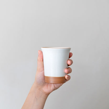 白磁飛鉋カップ　大