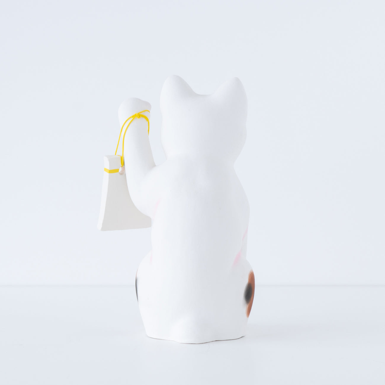 伏見人形 帳もち招き猫 – MOCAD ONLINE SHOP