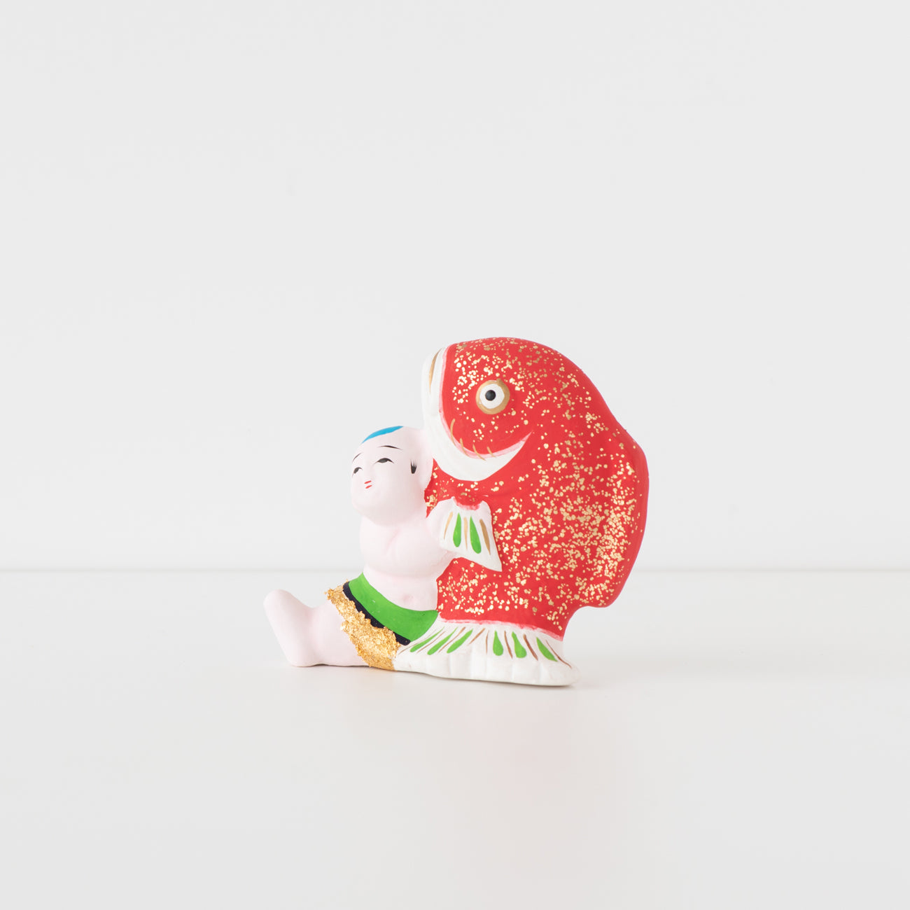 伏見人形 鯛抱き童子（小） | 京都の伝統工芸品の通販サイト – MOCAD 