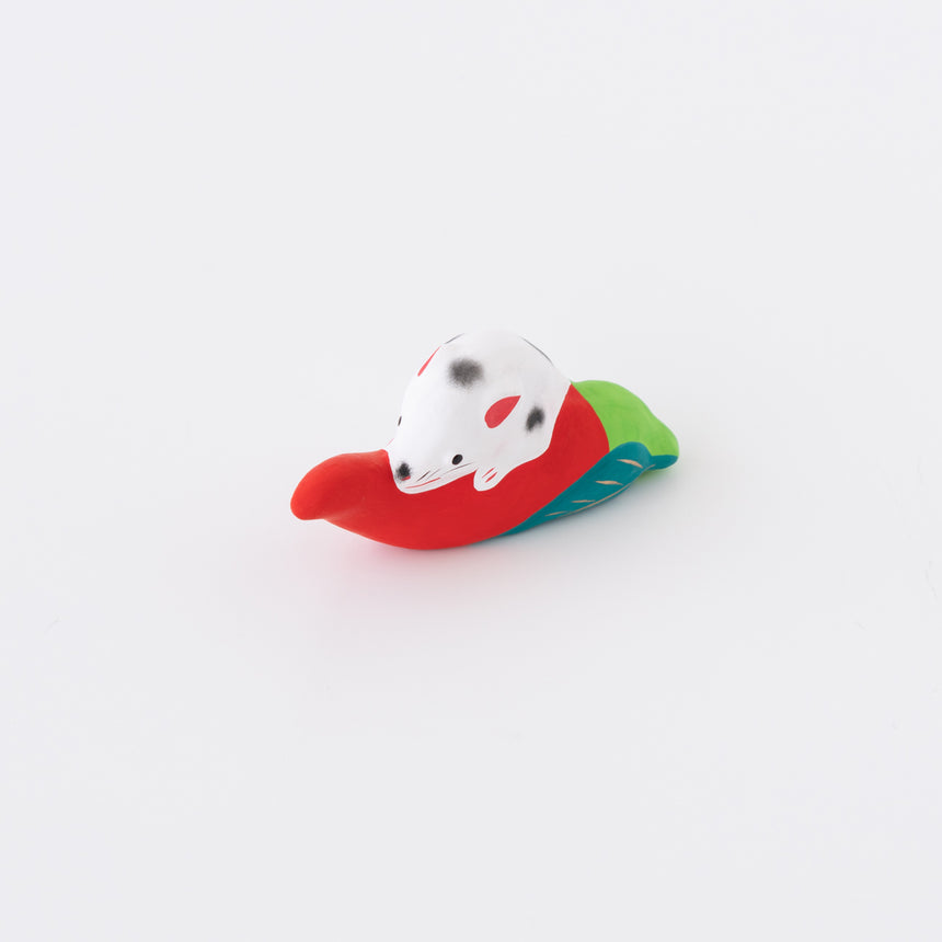 Fushimi doll chili pepper mouse (horizontal)