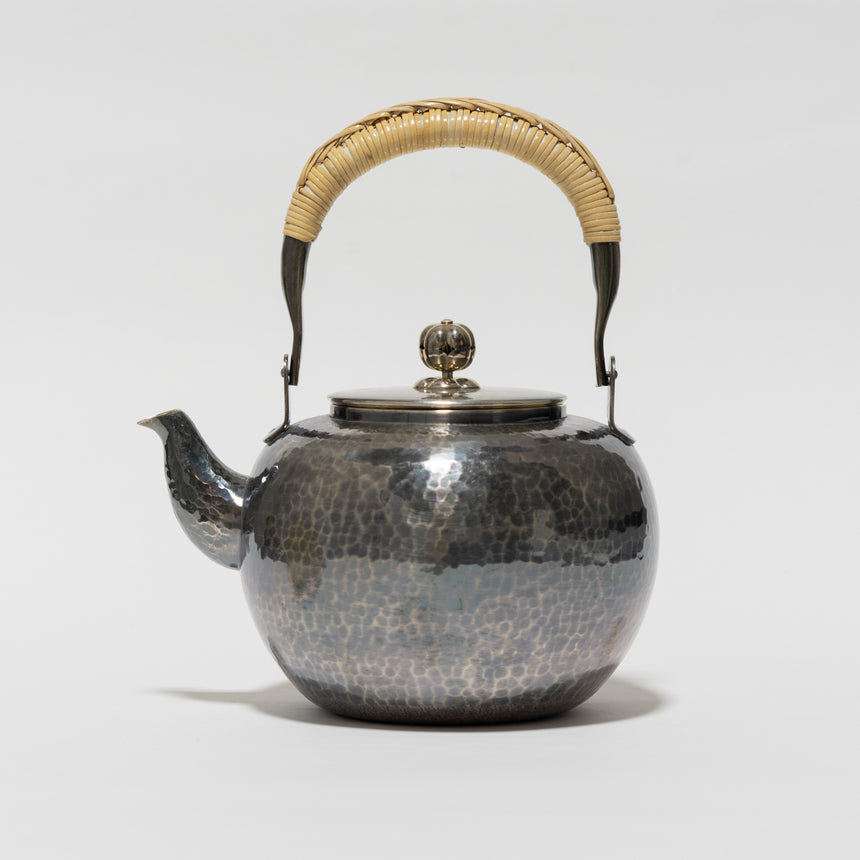Copper Ibushi kettle round hammer eyes / no.1620