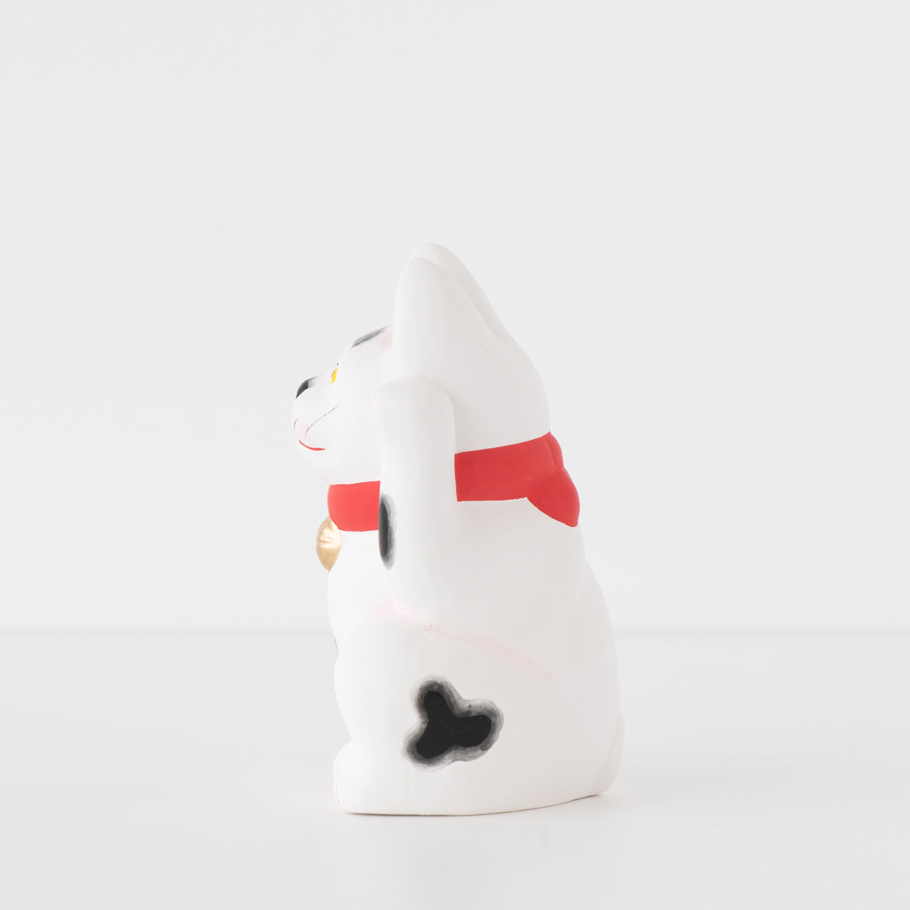 伏見人形 招き猫（小） | 京都の伝統工芸品の通販サイト – MOCAD