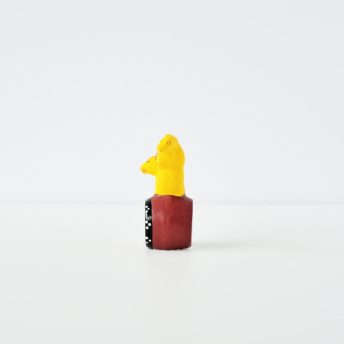伏見人形 狐の太鼓のり | 京都の伝統工芸品の通販サイト – MOCAD