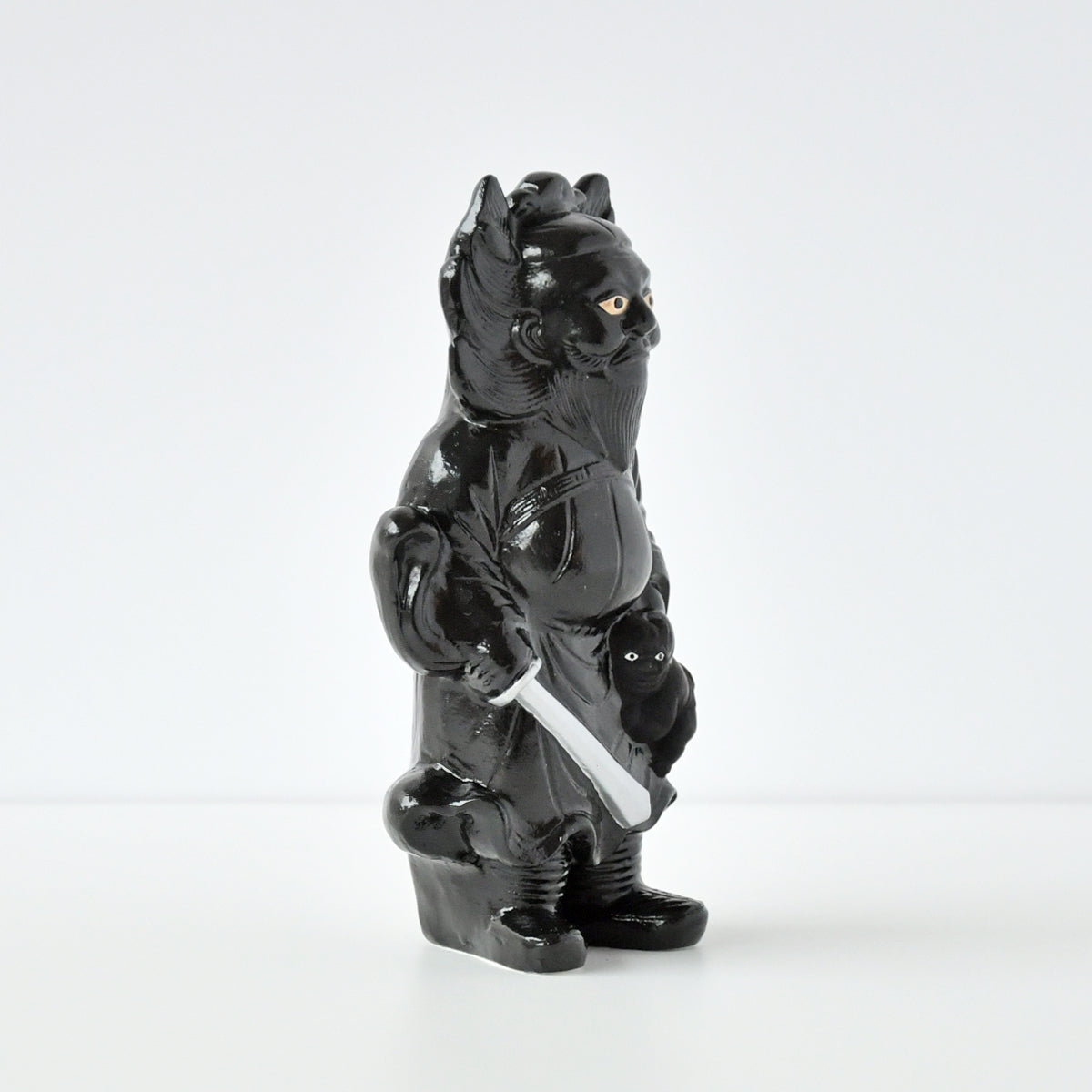 伏見人形 鍾馗 | 京都の伝統工芸品の通販サイト – MOCAD ONLINE SHOP