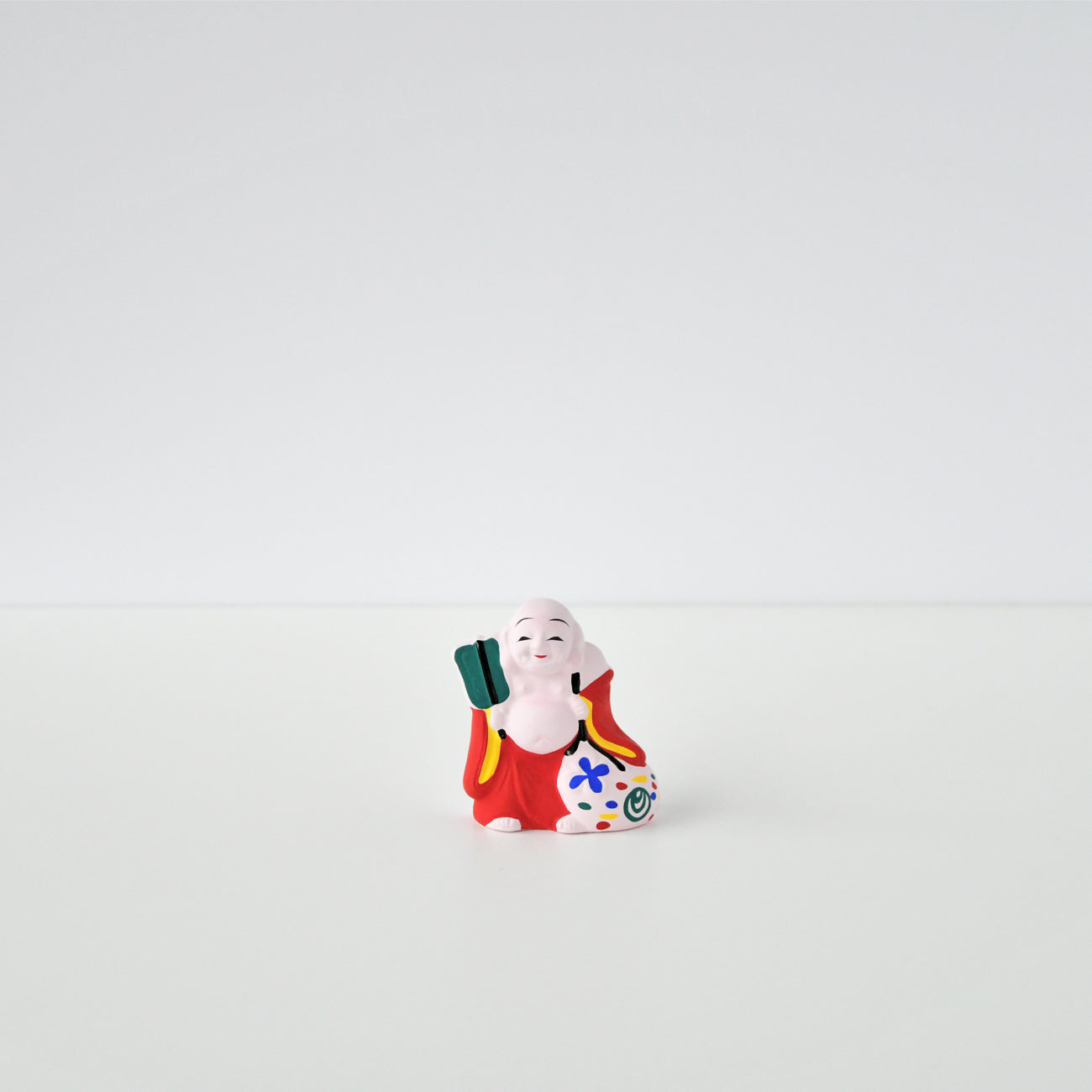 伏見人形 布袋尊・小 | 京都の伝統工芸品の通販サイト – MOCAD ONLINE SHOP