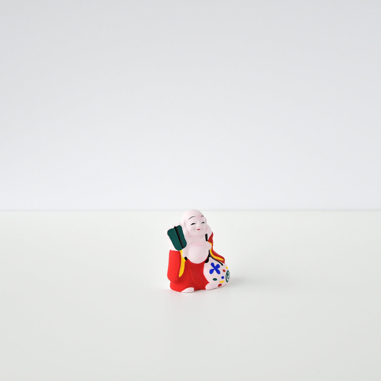伏見人形 布袋尊・小 | 京都の伝統工芸品の通販サイト – MOCAD ONLINE SHOP