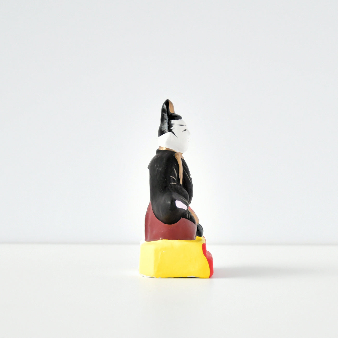 伏見人形 梅持ち天神 | 京都の伝統工芸品の通販サイト – MOCAD ONLINE SHOP