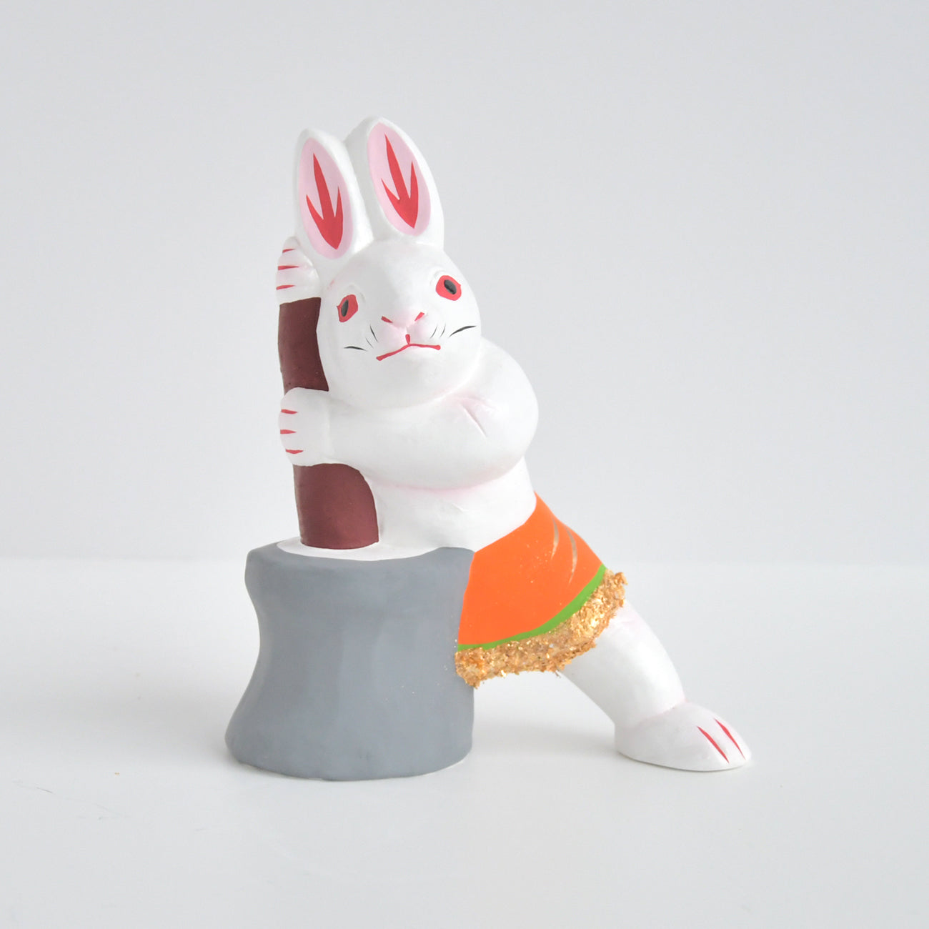 伏見人形 餅つき兎 – MOCAD ONLINE SHOP