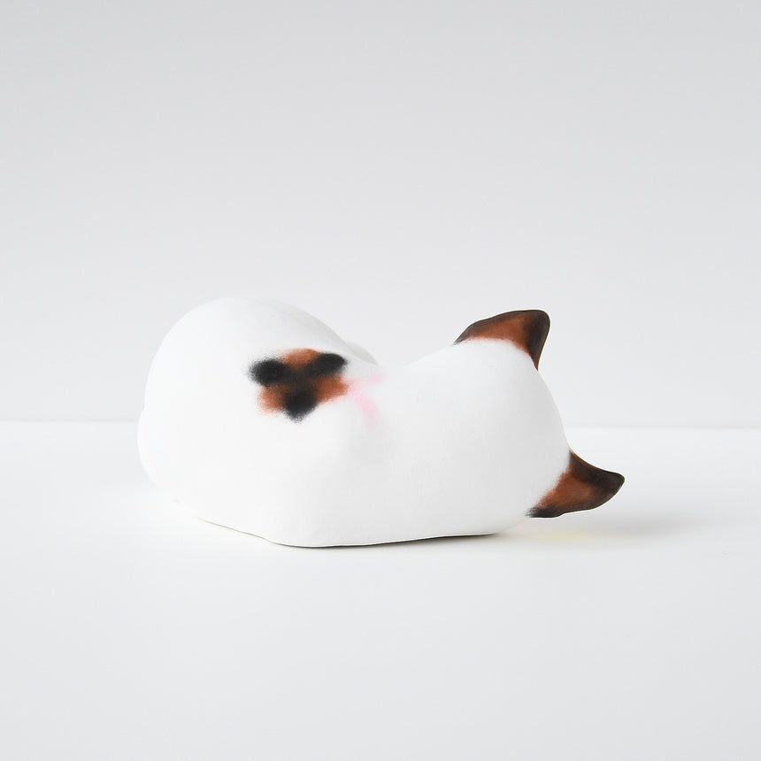 Fushimi Doll Sleeping Cat