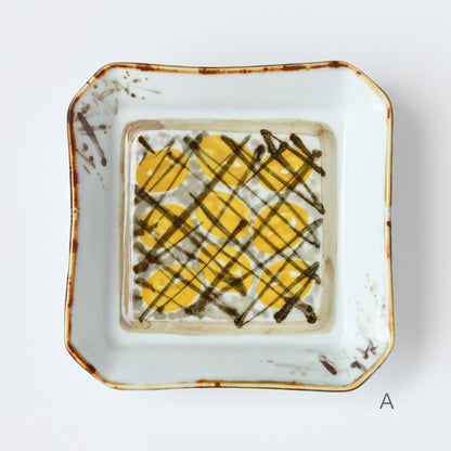 momo × 京焼・清水焼 / パン皿　banana chocolate