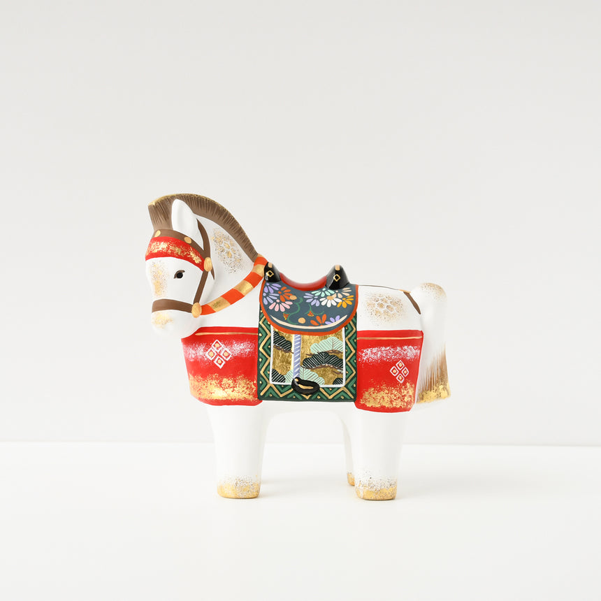 Kyoto pottery doll with gold decoration horse / Oda Masu